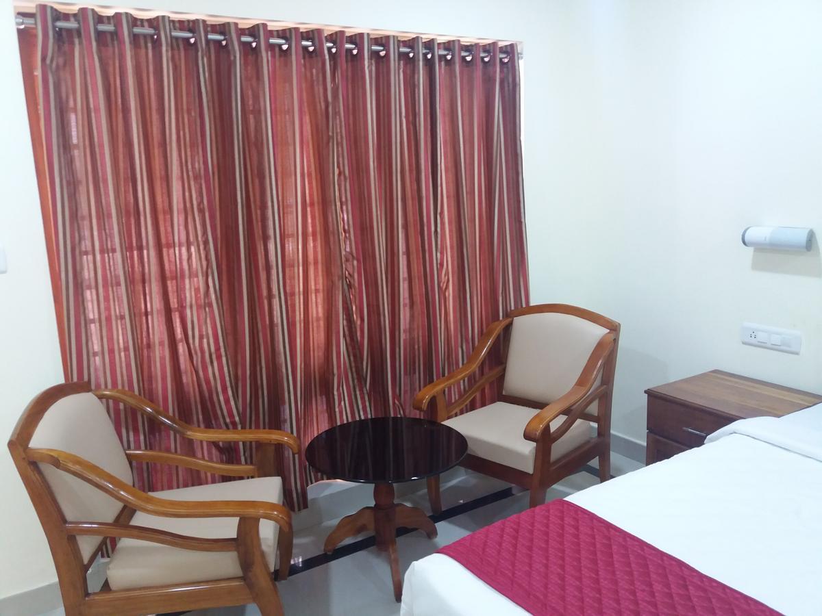 Travancore Island Resort Тривандрум Экстерьер фото